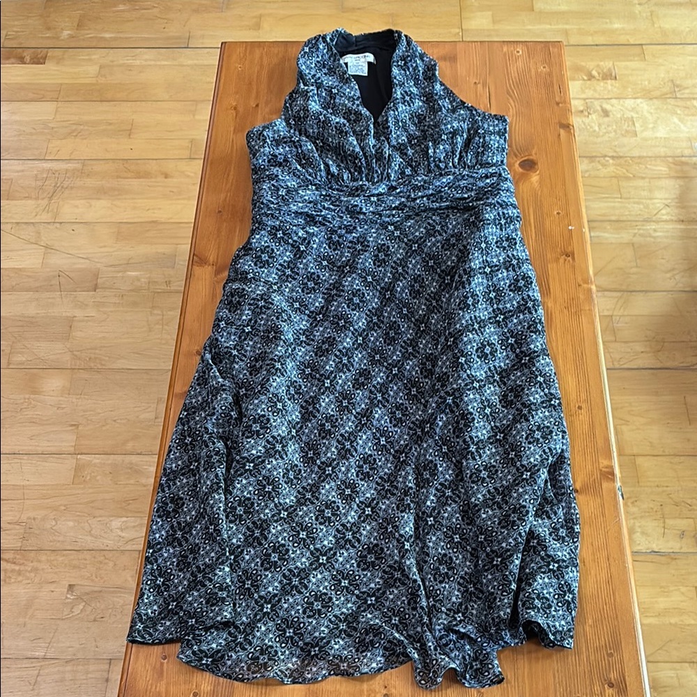 Elegant Black and White Patterned Dress